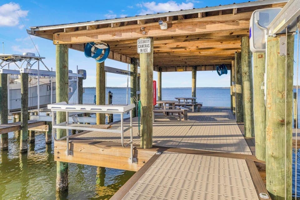 Fish cleaning stations