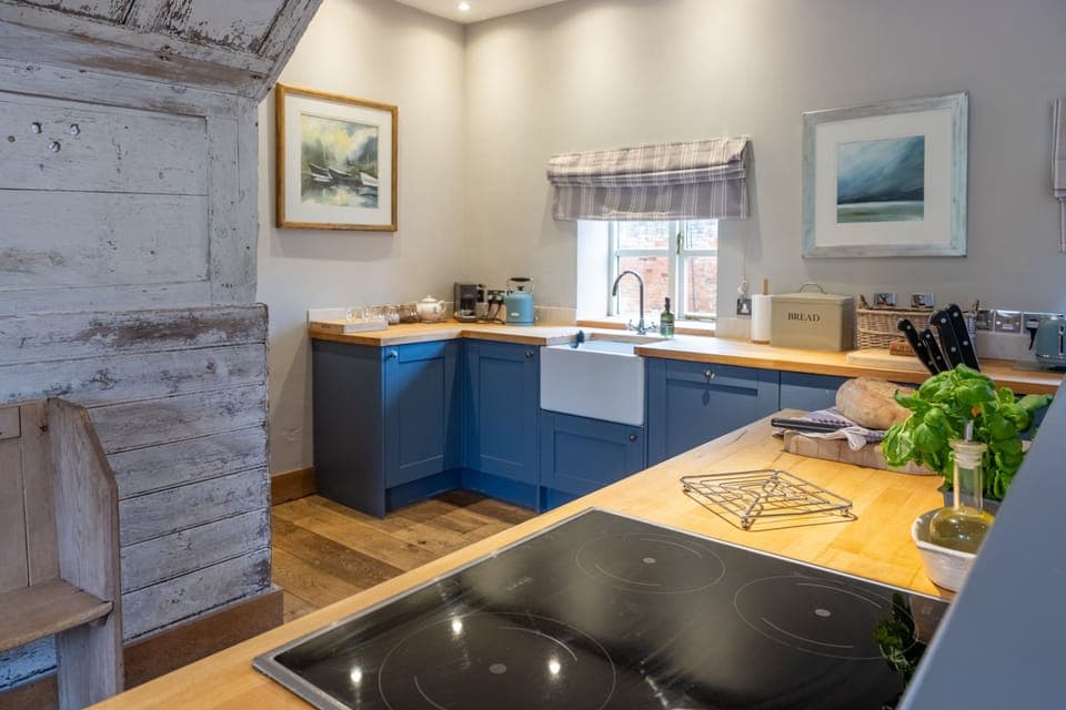 Belchamp Hall Coach House, Belchamp Walter: Modern comforts and historic charm