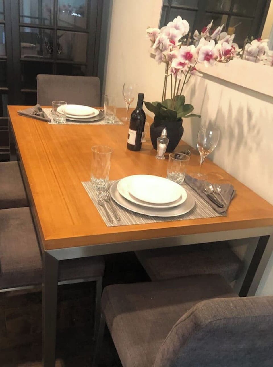 Dining Room Zoom View