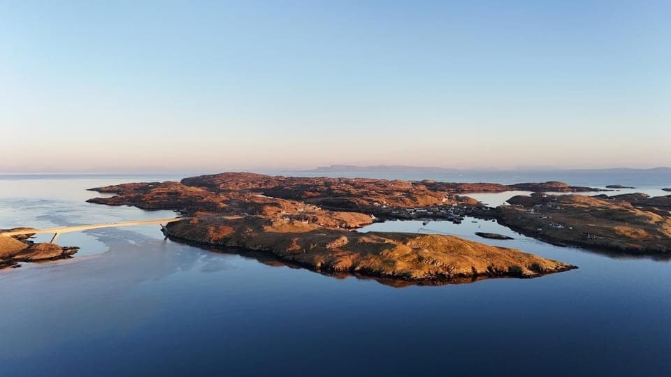 Scalpay - from Bridge to Minch