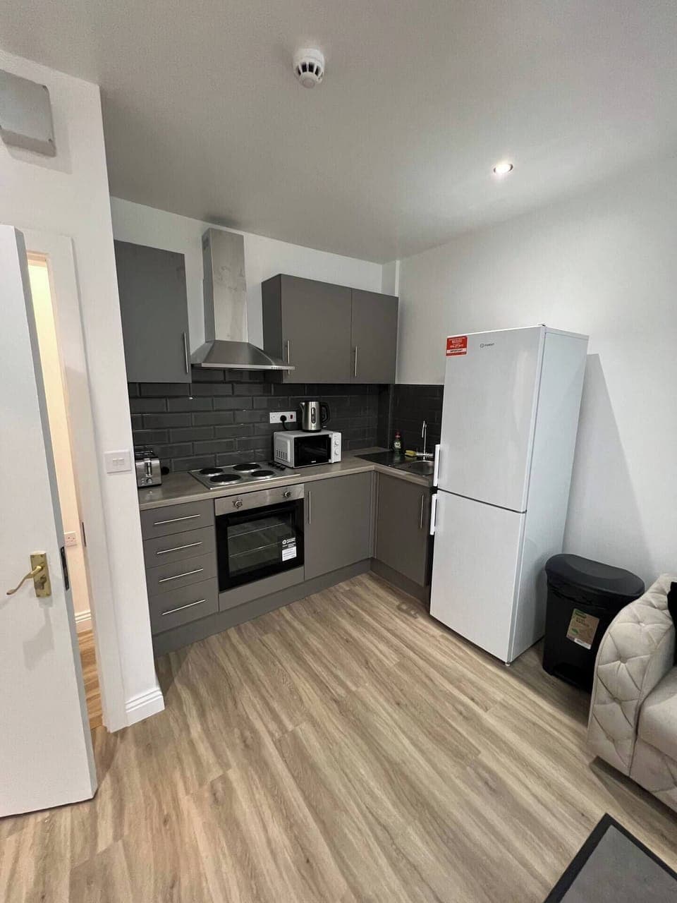 Fully Fitted Kitchen with everything you need to enjoy a lovely stay.