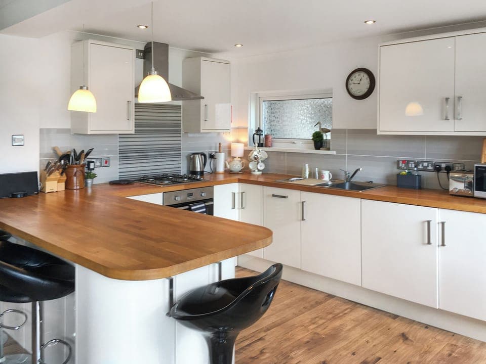 Kitchen | Teifi View, St Dogmaels