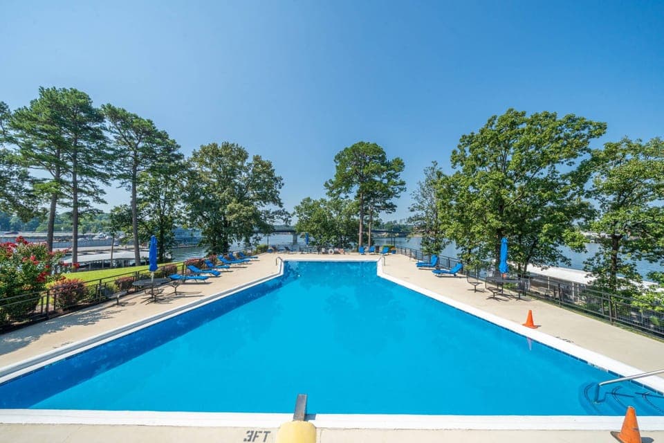 Common Area Pool W/ the Best Views of the Lake