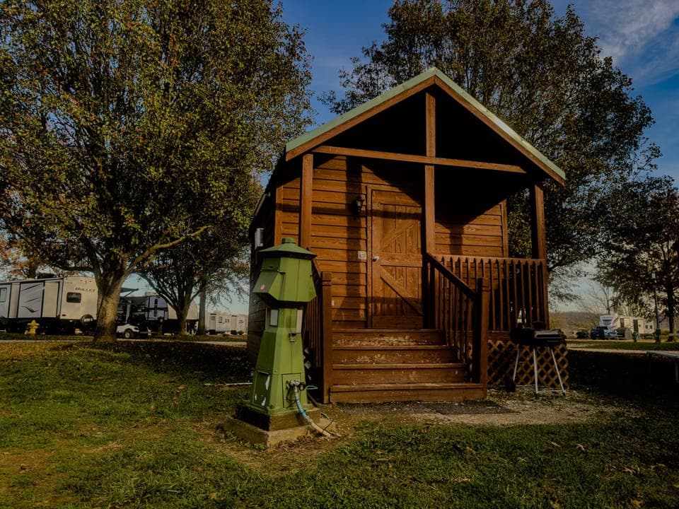 Cabin's exterior