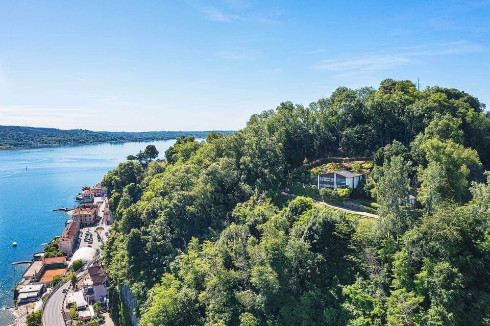 Villa La Rocca - Arona, Lake Maggiore - NORTHITALY VILLAS Vacation rental