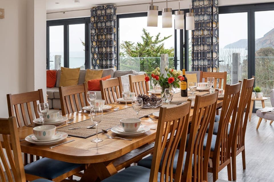 Whimbrels Dining Area