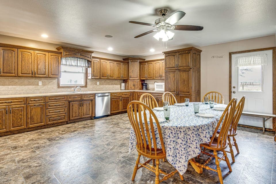 Dining Area | 1st Floor | Dishware/Flatware