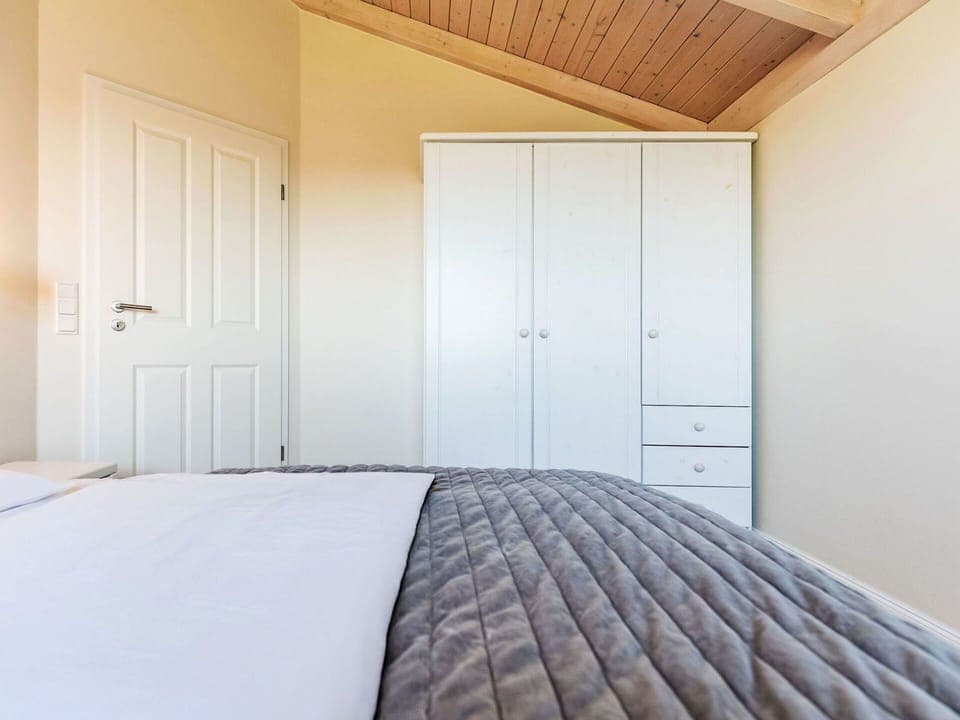 Resort, Apartment, Sea, Beach, Vacation, Coast, Hotel, Condominium, Resort Town, Seaside Resort