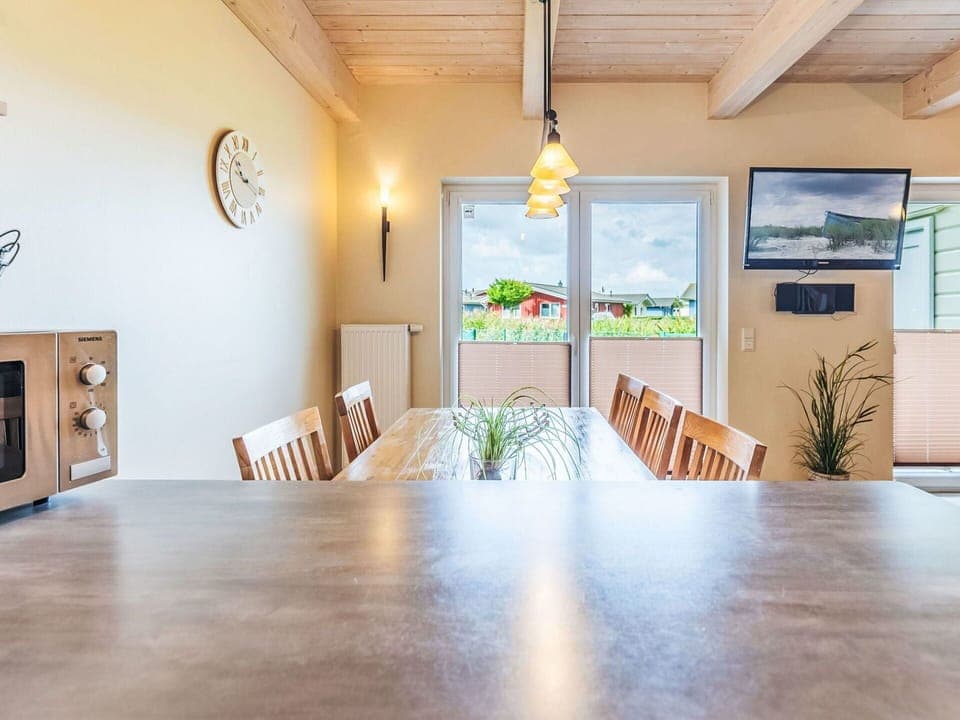 Resort, Apartment, Sea, Beach, Vacation, Coast, Hotel, Condominium, Resort Town, Seaside Resort