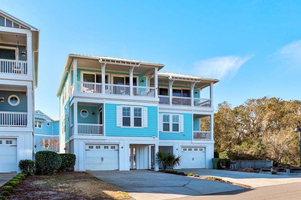 5 Star Kure - Front of Home