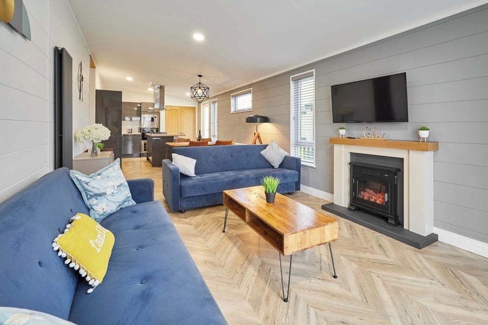 Alder Spa Lodge, Low Gate - Host & Stay