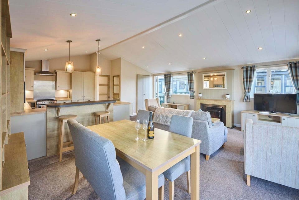 Portland 2, Low Gate - Host & Stay