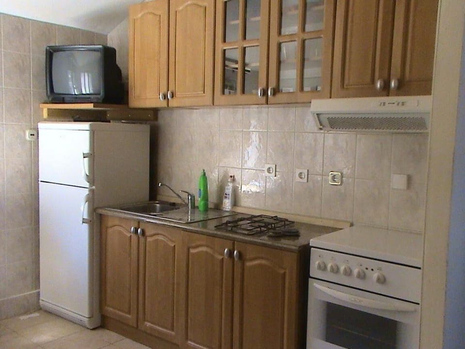 A4 kitchen
