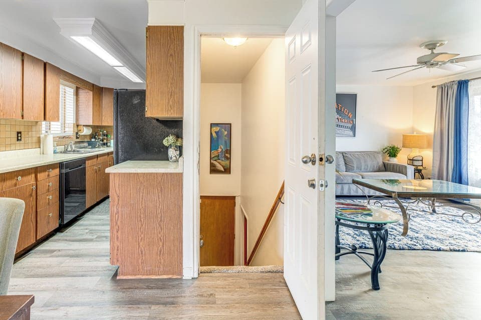 Stairs to Basement Floor