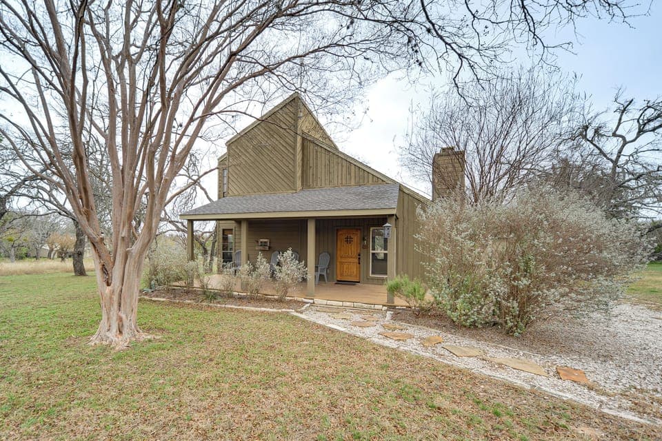Spicewood Vacation Rental | 3BR | 2BA | 920 Sq Ft | 1 Step to Enter