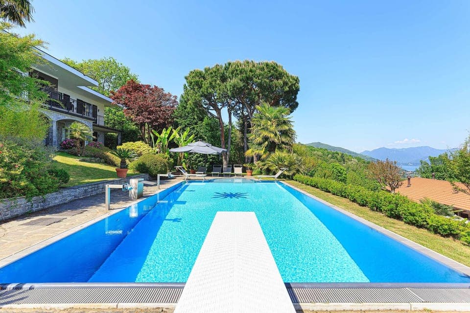 Villa Isabella - Nebbiuno, Lake Maggiore - NORTHITALY VILLAS Vacation rental