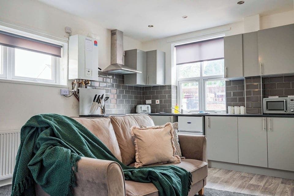 Bromyard Flat 2, Worcester - Host & Stay