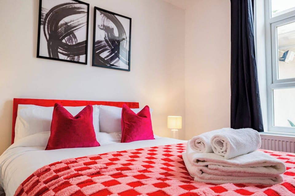 Bromyard Flat 2, Worcester - Host & Stay