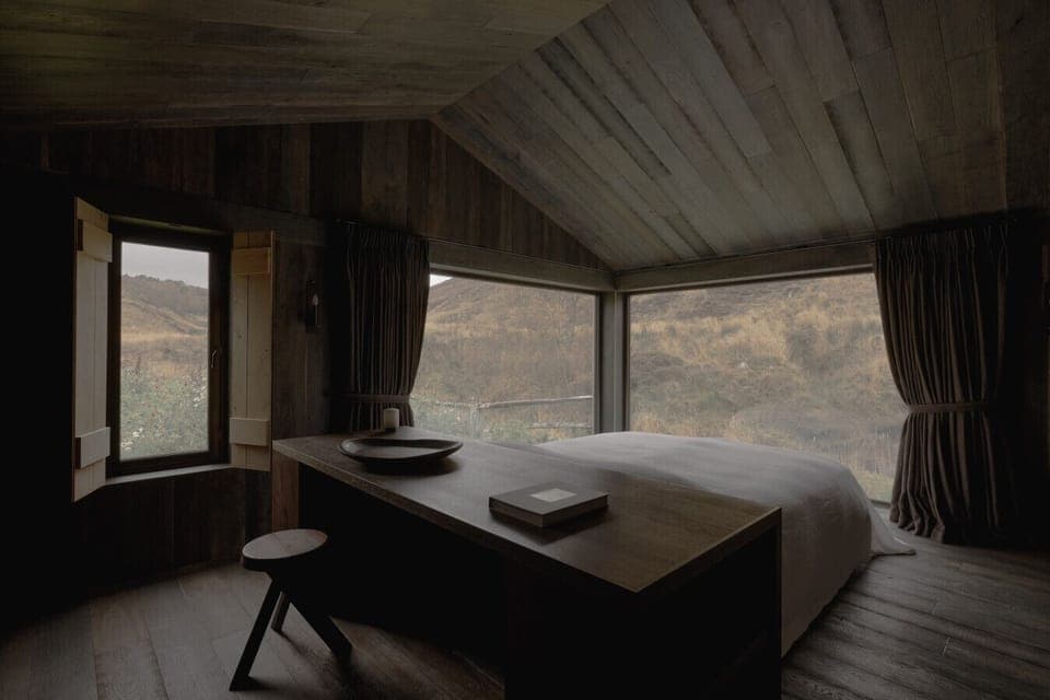 Panoramic Bedroom