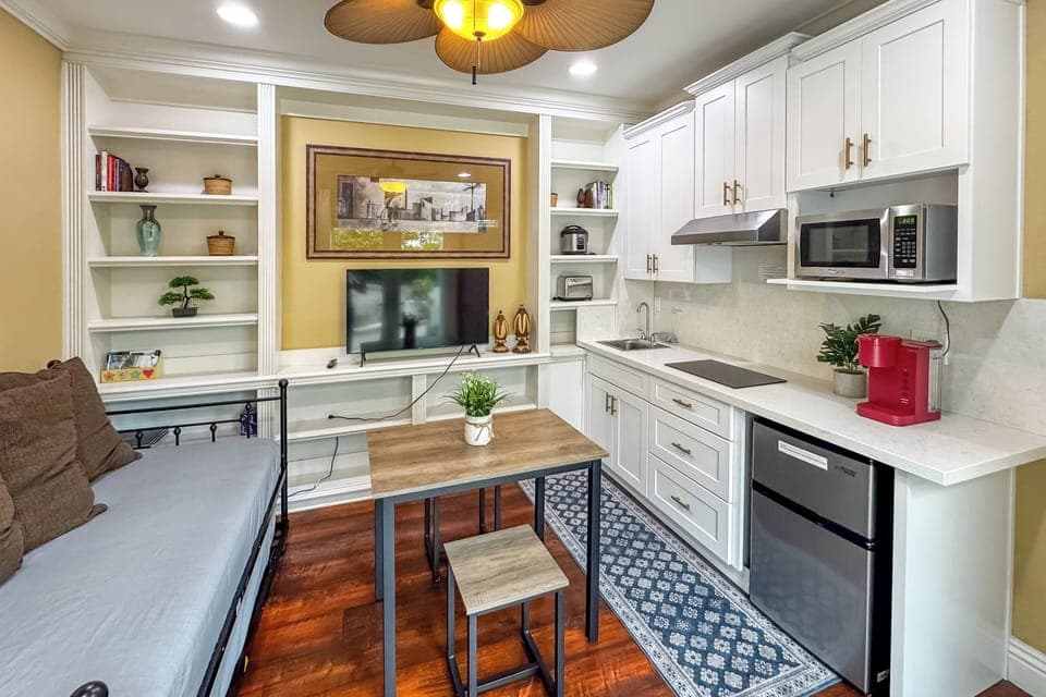 San Diego Vacation Rental | 1BR | 1BA | 5 Steps to Enter | 200 Sq Ft