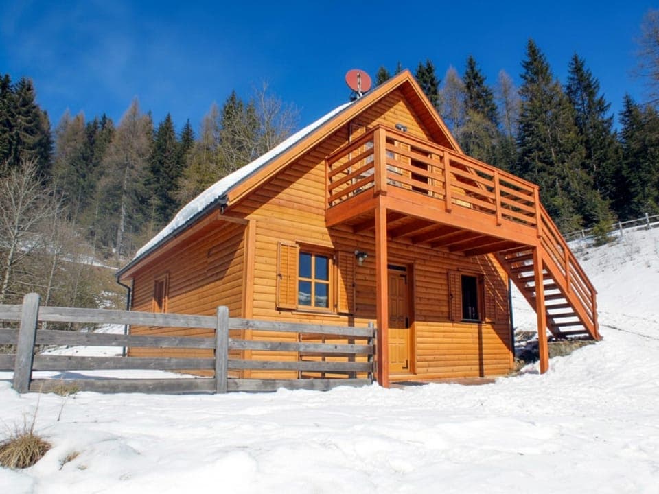 Holiday Home Exterior [winter]