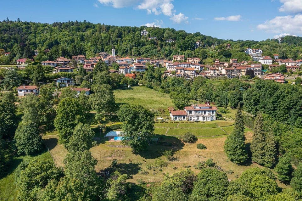 Villa Poggio al Lago - Stresa, Lake Maggiore - NORTHITALY VILLAS Vacation rental