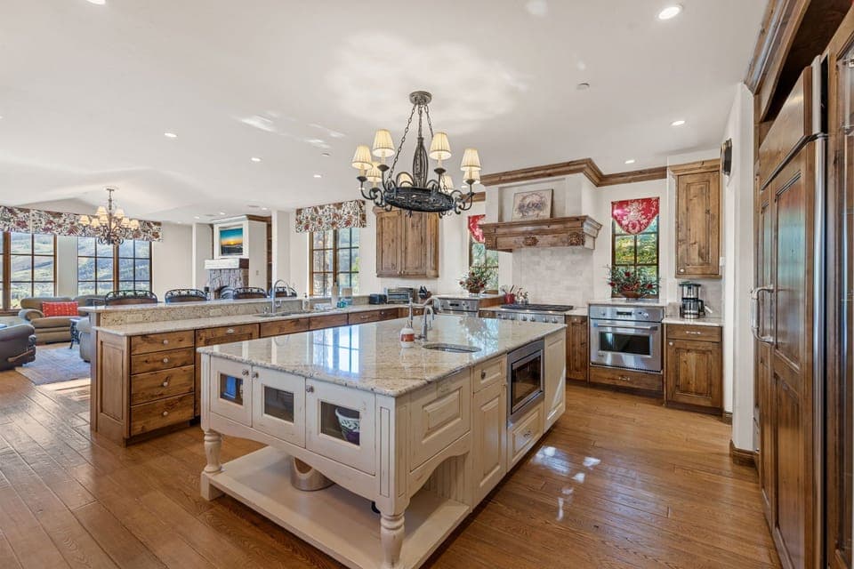 Private kitchen