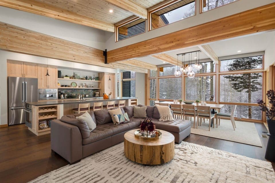 Mid Century Modern decor with open concept living/dining area-top of the line appliances-counter space perfect for hosting family and friends.