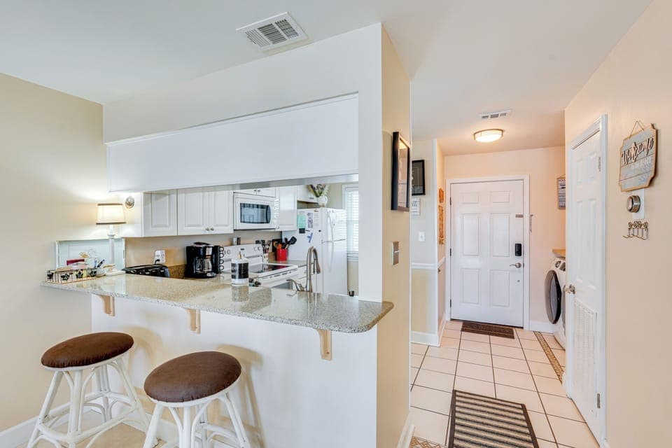Kitchen | Trash Bags & Paper Towels | 1st Floor