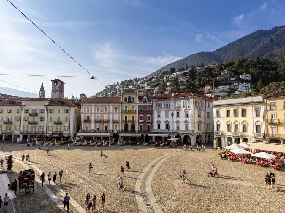 City, Town, Public Space, Human Settlement, Tourist Attraction, Town Square, Plaza, Vacation