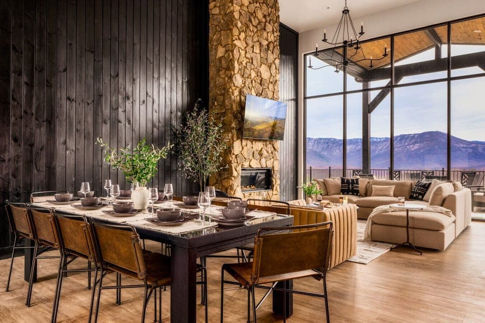 Dining table seats 10 comfortably!