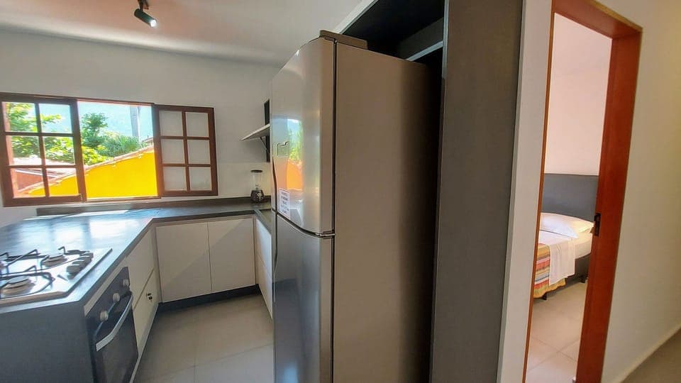 Kitchen or kitchenette,Dining area