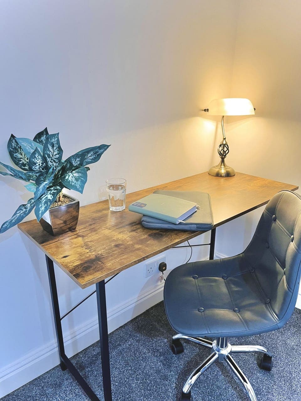 Productivity starts with the perfect workspace.