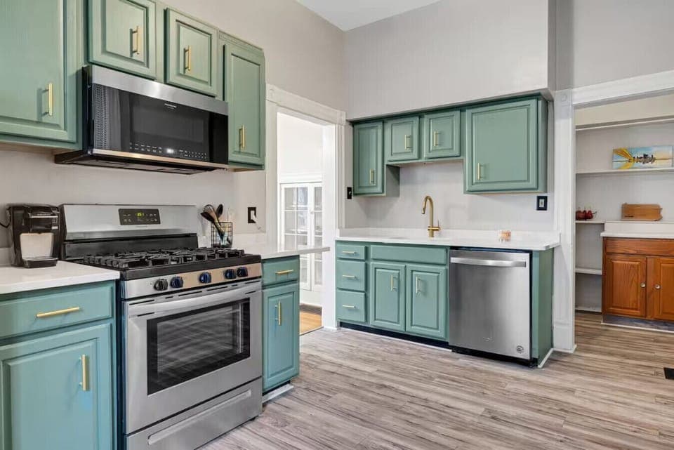 Kitchen fully equipped with essentials