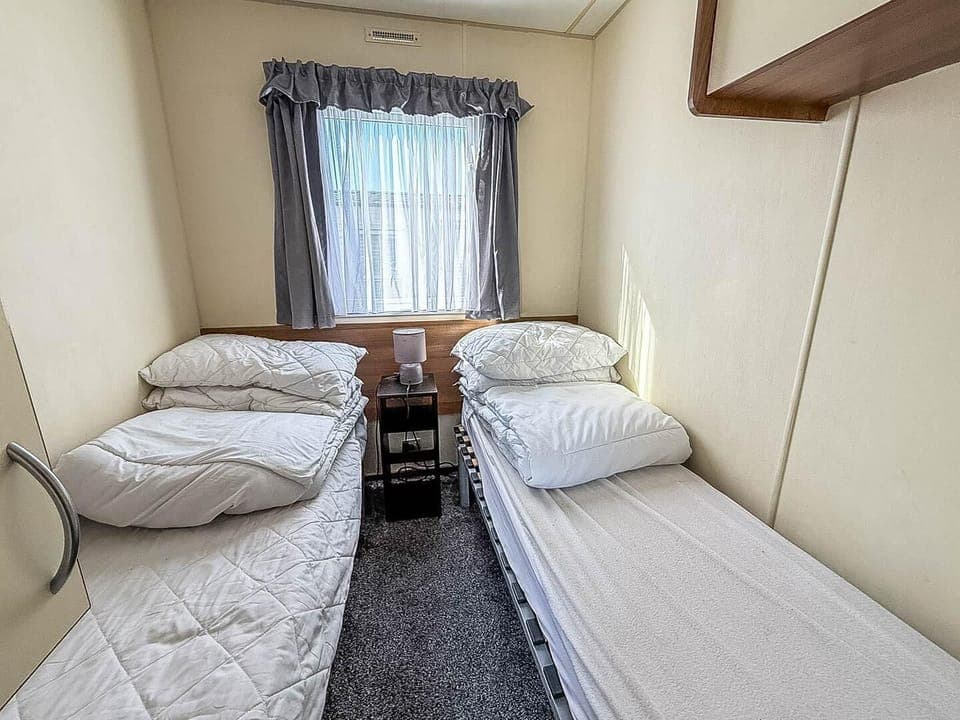 private static caravans for hire