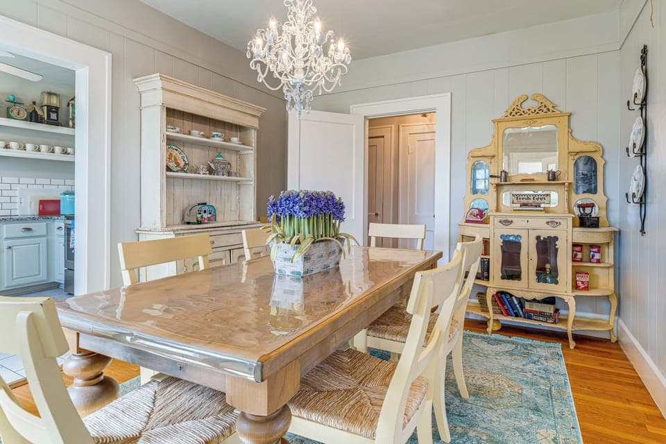 Spicewood Vacation Rental | 3BR | 3BA | 3 Steps to Enter | 1,400 Sq Ft