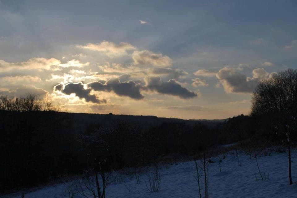 Region [winter] (>5 km)