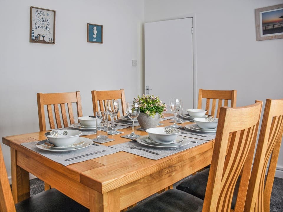 Dining Area | Sarah&rsquo;s Seaside Bliss, Cromer