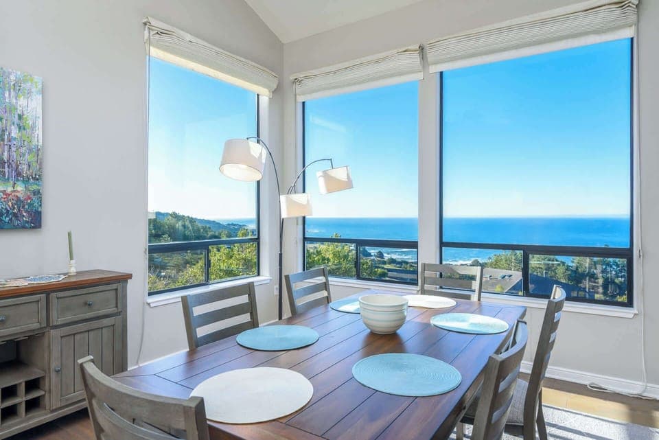 Dining table with seating for 6 