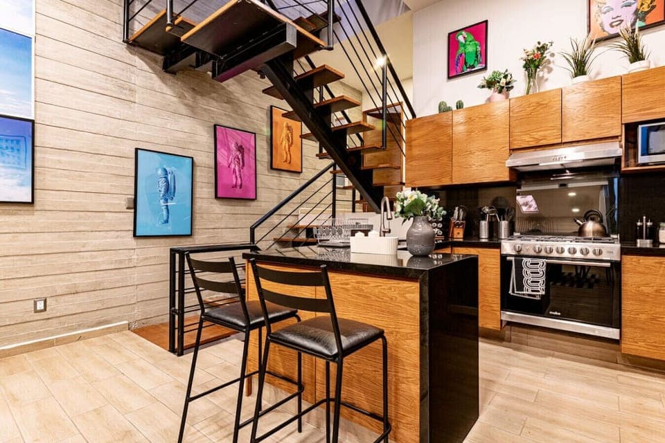 Modern kitchen with a clean design, perfect for preparing home-cooked meals