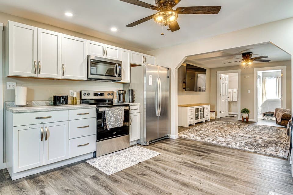 Hagerstown Vacation Rental | 1BR | 1BA | 1,200 Sq Ft | Stairs to Enter