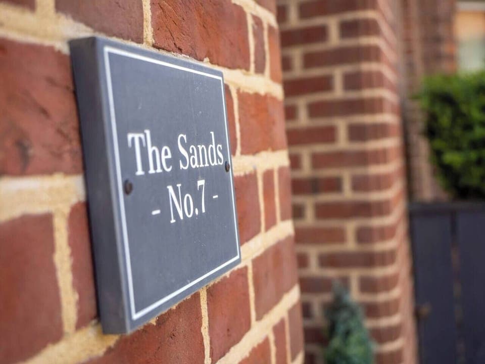 6078d682-7373-4aec-8bac-c7418f050e84