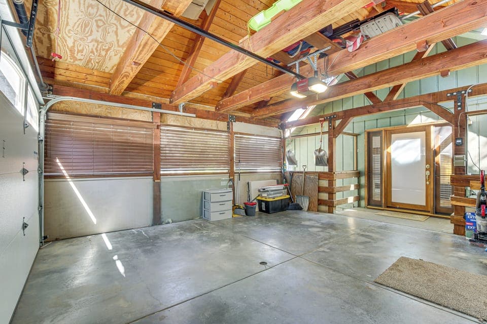 Garage | Parking (1 Vehicle)