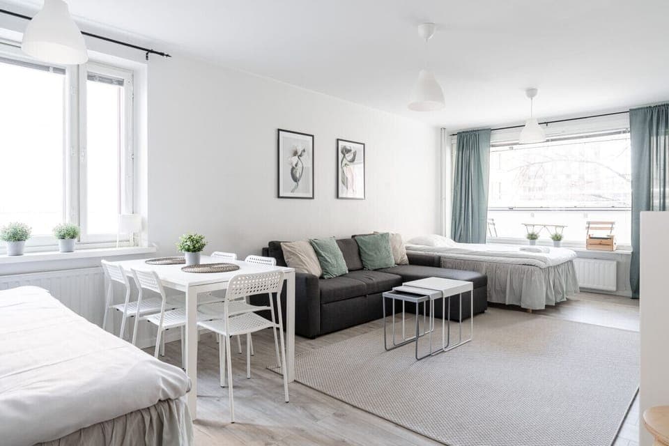 This one-bedroom apartment is located in the very center of Tampere downtown.