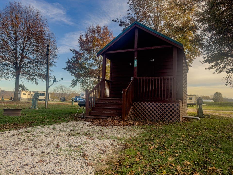 Cabin's exterior