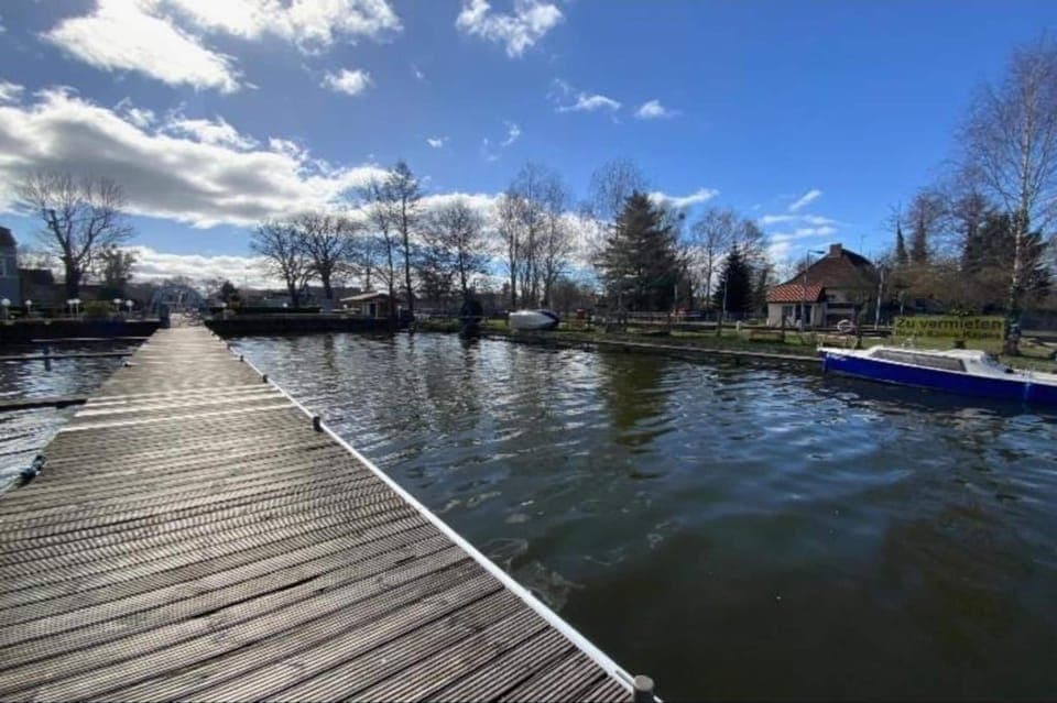 Region [summer] (>5 km)