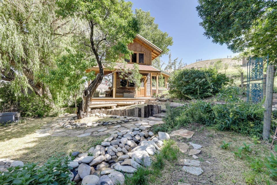 Paonia Vacation Rental | 1BR | 1BA |  Steps to Enter | 440 Sq Ft