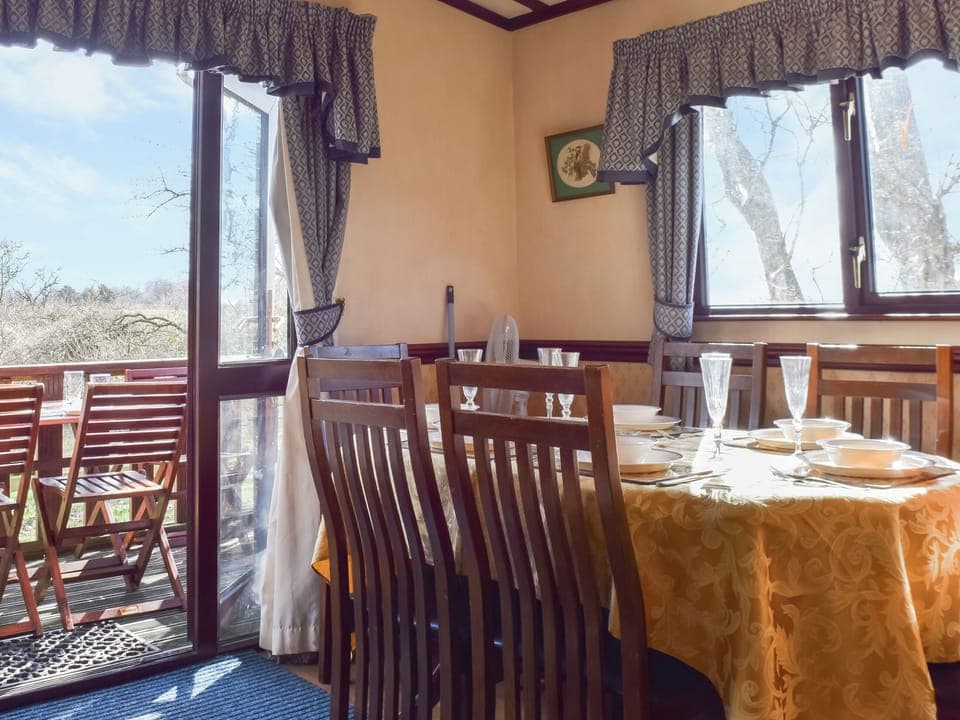 Open plan living space | Woodpecker Lodge - Swans Rest, Singleton, near Poulton-Le-Fylde