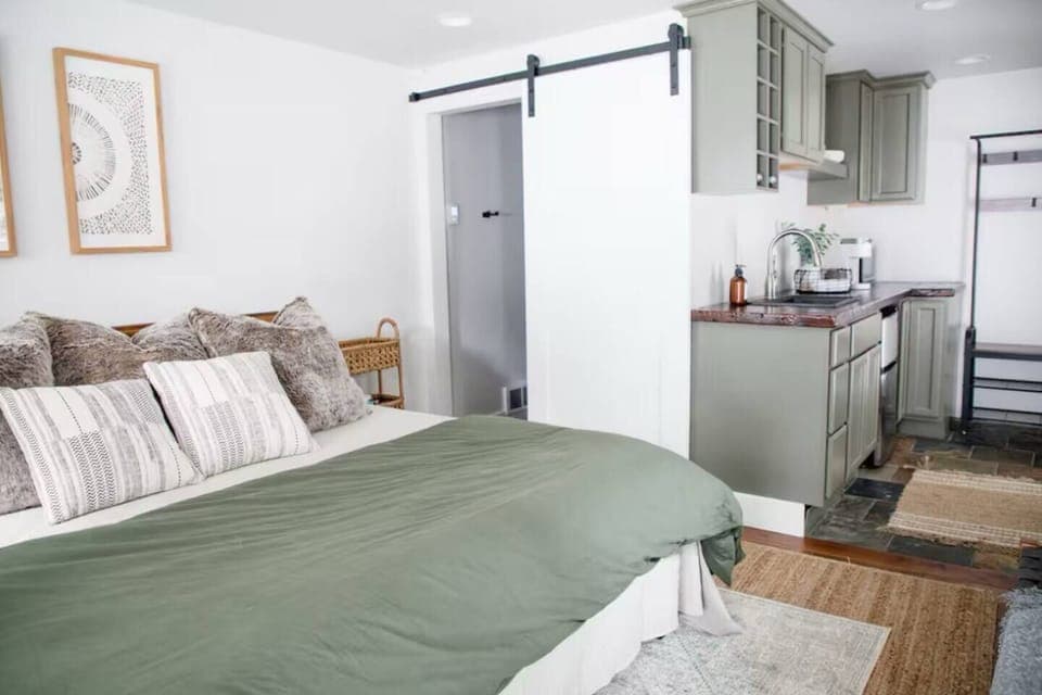 The casita offers some privacy from the main group.