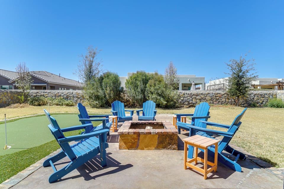 El Paso Vacation Rental | 3BR | 2.5BA | 2,615 Sq Ft | Small Step for Entry